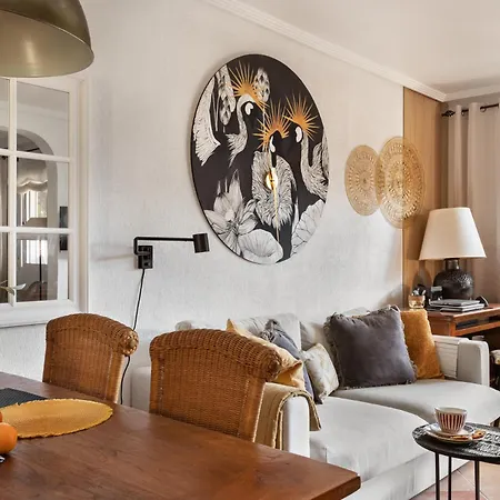 One Palm Tree, Costa Apartman *